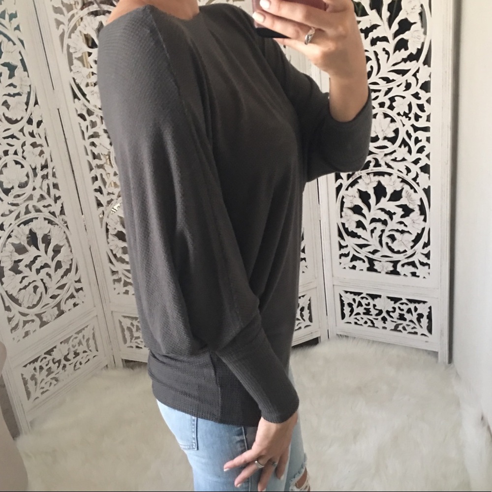 LAST 1οΈβ£ LIV Waffle Knit Long Sleeve Dolman - Picture 3 of 7